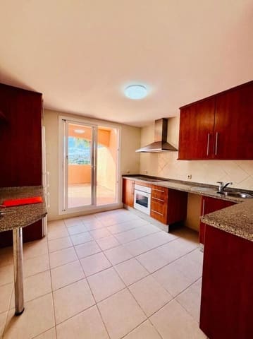 2 soverom Penthouse til salgs i Santa María, Marbella med svømmebasseng garasje - € 440 000 (Ref: 9793927)