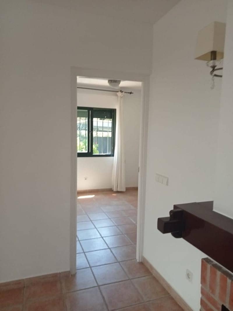 4 soveværelse Villa til leje i San Pedro de Alcantara med swimmingpool garage - € 4.950 (Ref: 9793928)