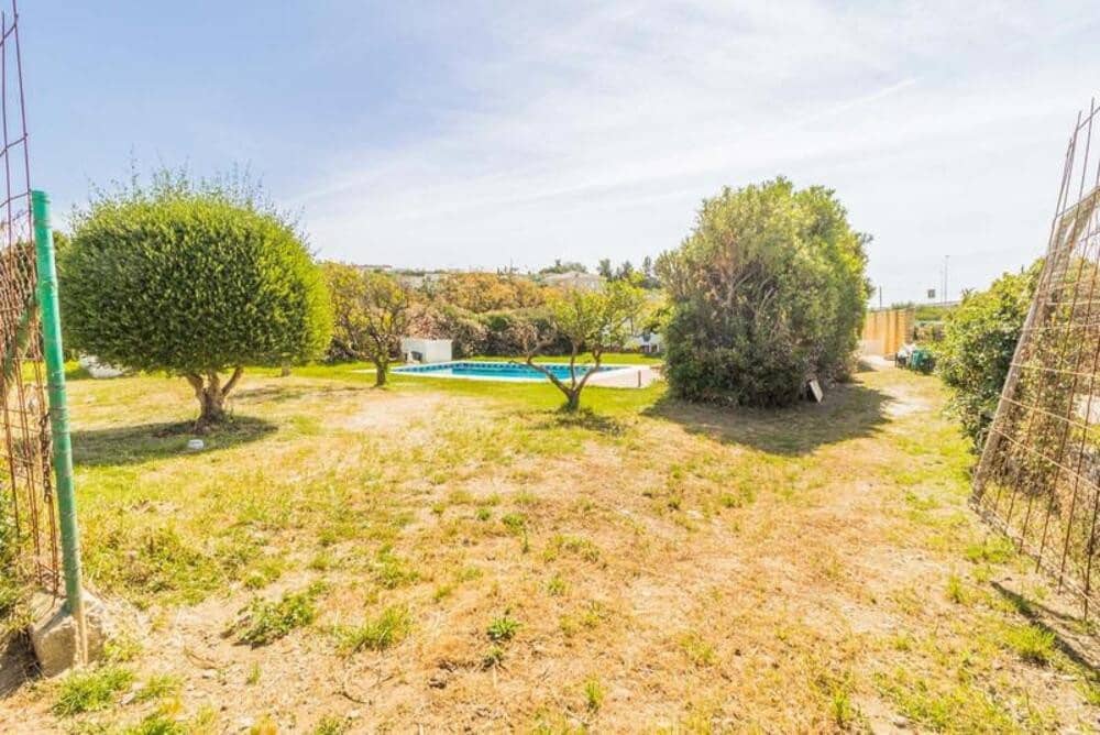 2 bedroom Villa for sale in Estepona with pool garage - € 695,000 (Ref: 9793929)