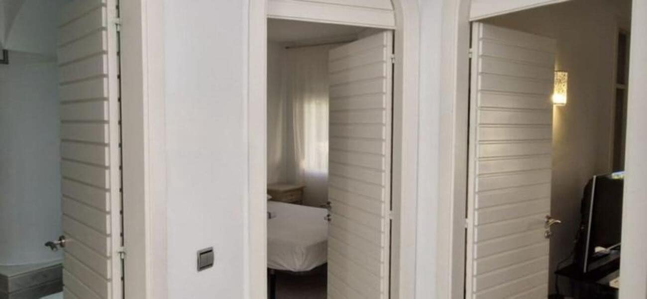 3 soveværelse Byhus til leje i Marbella med swimmingpool garage - € 2.750 (Ref: 9796839)
