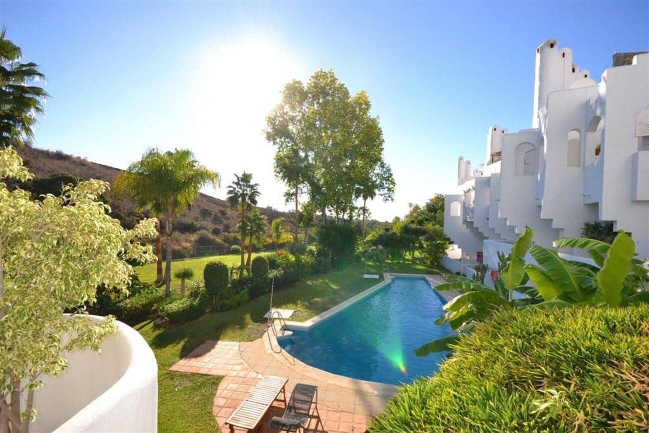 3 soveværelse Byhus til leje i Marbella med swimmingpool garage - € 2.750 (Ref: 9796839)