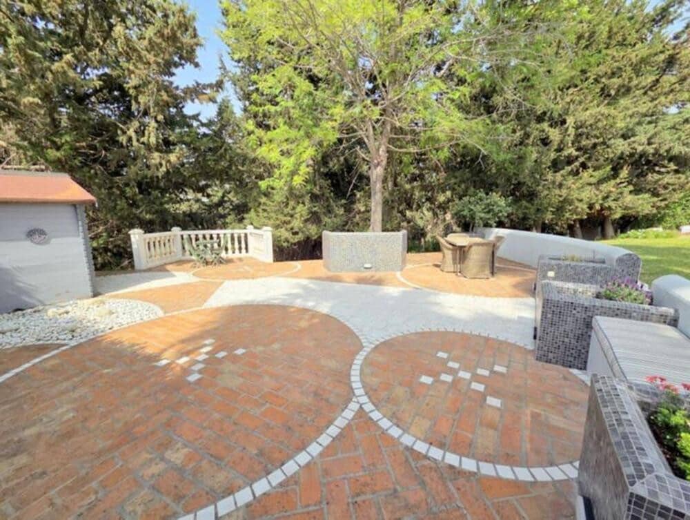 4 sovrum Villa till salu i La Duquesa / Puerto de la Duquesa med pool garage - 895 000 € (Ref: 9798556)