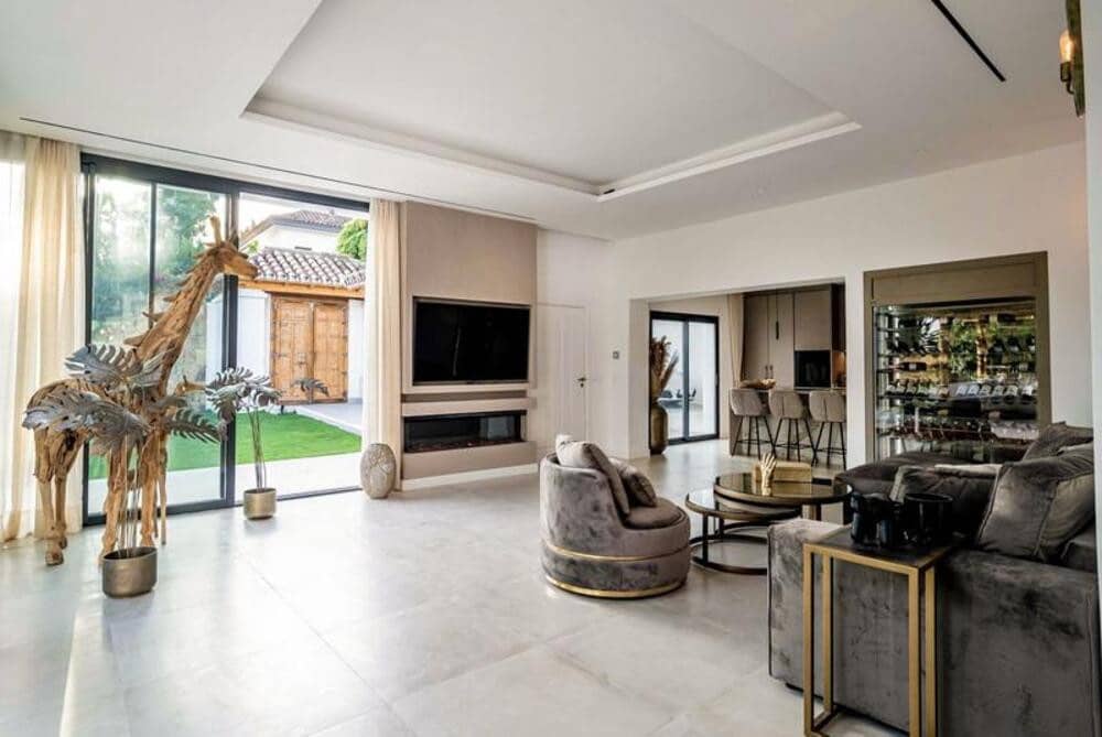 6 Zimmer Villa zu vermieten in Marbella mit Pool Garage - 25.000 € (Ref: 9798557)