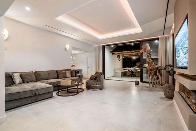 6 bedroom Villa for rent in Nagüeles Alto, Marbella with pool garage - € 25,000 (Ref: 9798557)