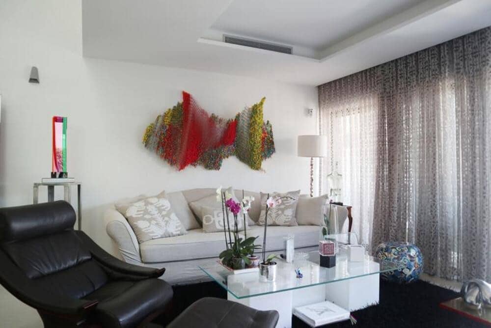 Villa/Maison Semi-Mitoyenne de 3 chambres à louer à Estepona avec piscine garage - 8 000 € (Ref: 9798558)