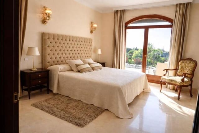5 bedroom Villa for rent in El Rosario, Marbella with pool garage - € 9,500 (Ref: 9798559)
