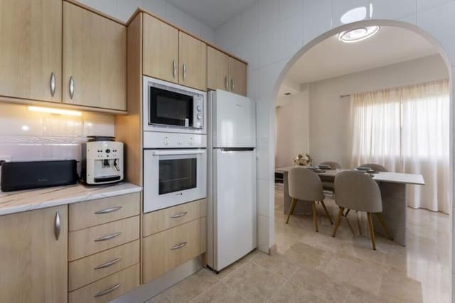 3 soveværelse Semi-Rækkehus til salg i Cabopino - Artola, Marbella med swimmingpool garage - € 649.000 (Ref: 9798560)