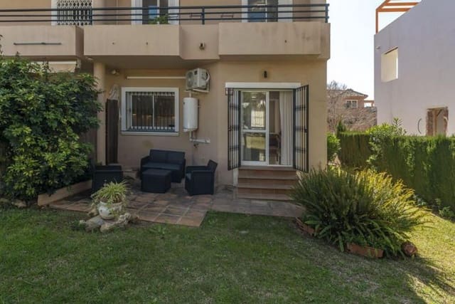 3 soveværelse Semi-Rækkehus til salg i Cabopino - Artola, Marbella med swimmingpool garage - € 649.000 (Ref: 9798560)