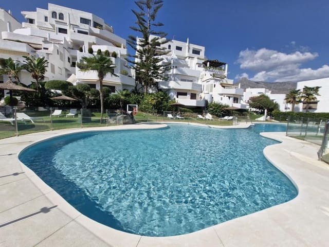 2 Zimmer Apartment zu vermieten in Lomas De Marbella, Marbella mit Pool Garage - 3.500 € (Ref: 9803988)