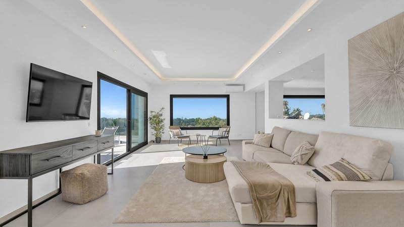 4 soverom Villa til leie i Marbella med svømmebasseng garasje - € 11 000 (Ref: 9805950)