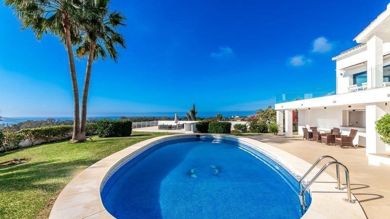4 Zimmer Villa zu vermieten in Marbella mit Pool Garage - 11.000 € (Ref: 9805950)