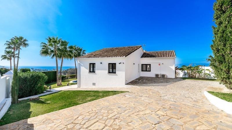 4 Zimmer Villa zu vermieten in Marbella mit Pool Garage - 11.000 € (Ref: 9805950)