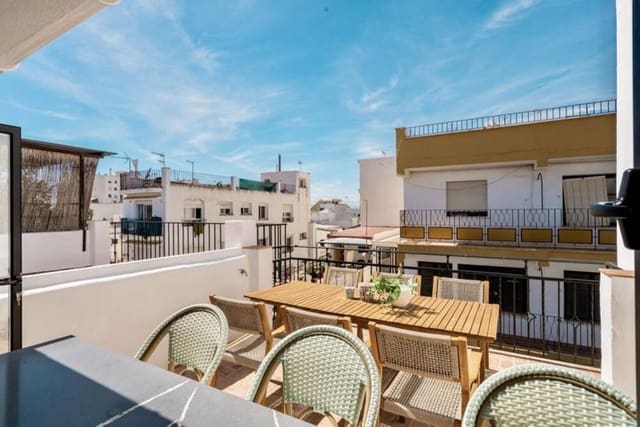 3 bedroom Townhouse for sale in San Pedro de Alcántara Pueblo, Marbella with pool - € 875,000 (Ref: 9807541)