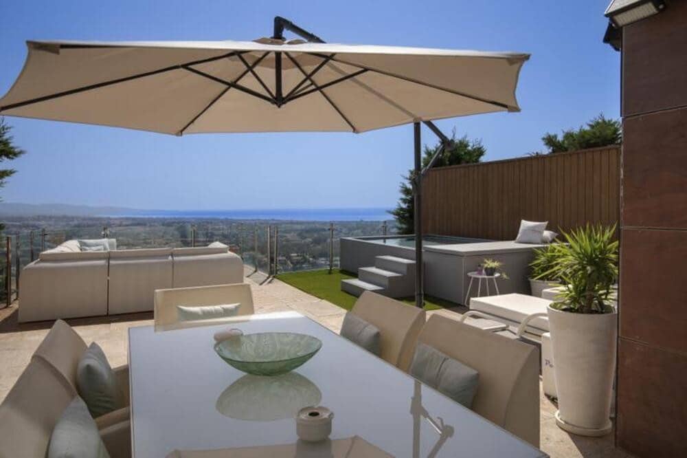 3 soveværelse Byhus til leje i Benahavis med swimmingpool garage - € 6.200 (Ref: 9807542)