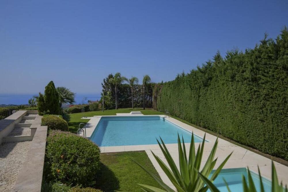 3 soveværelse Byhus til leje i Benahavis med swimmingpool garage - € 6.200 (Ref: 9807542)