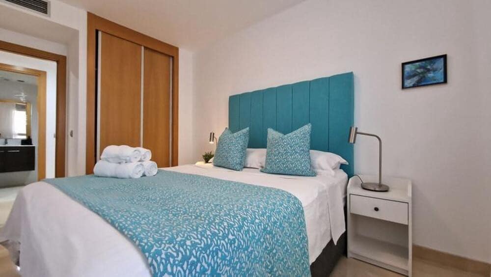 3 sovrum Takvåning till salu i San Pedro de Alcantara med pool garage - 669 000 € (Ref: 9811052)