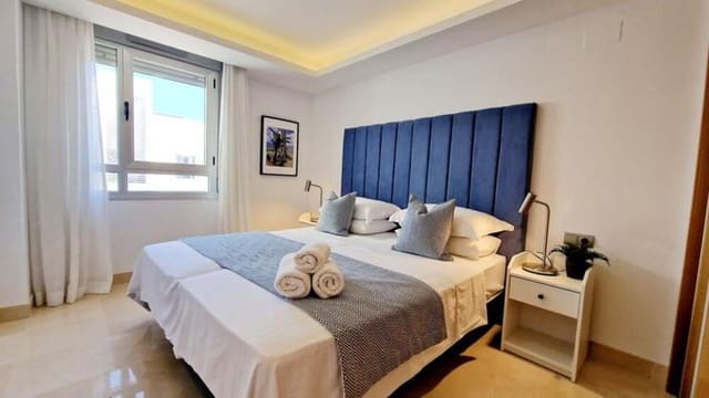 3 slaapkamer Penthouse te koop in Nueva Alcántara, Marbella met zwembad garage - € 669.000 (Ref: 9811052)
