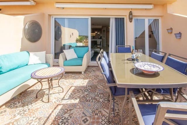 2 bedroom Apartment for sale in Santa María, Marbella with pool garage - € 389,000 (Ref: 9811054)