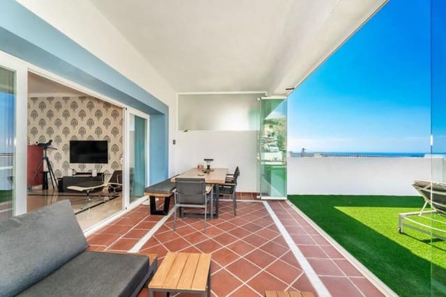 3 bedroom Apartment for sale in El Paraíso, Benahavís with pool garage - € 599,000 (Ref: 9811055)
