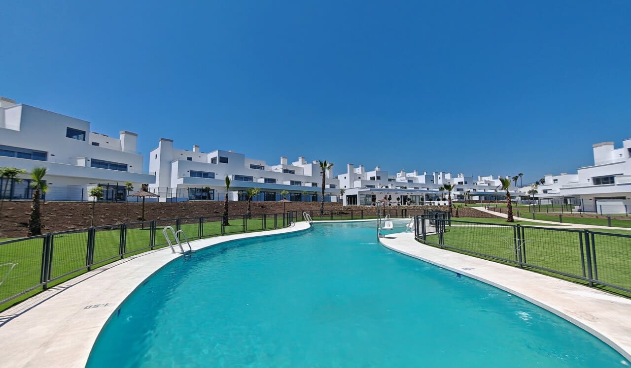 3 bedroom Apartment for rent in Bel-Air with pool garage - € 3,500 (Ref: 9811056)