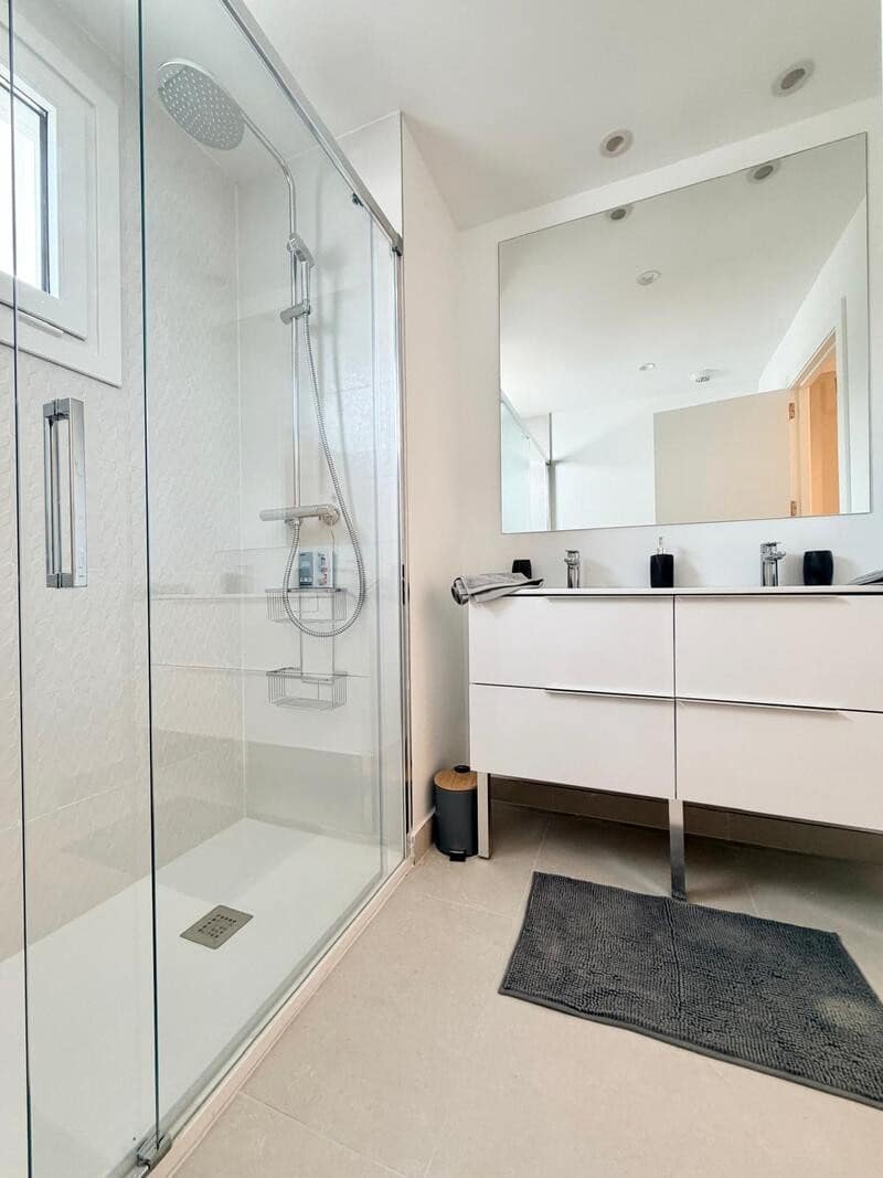 3 bedroom Apartment for rent in Bel-Air with pool garage - € 3,500 (Ref: 9811056)