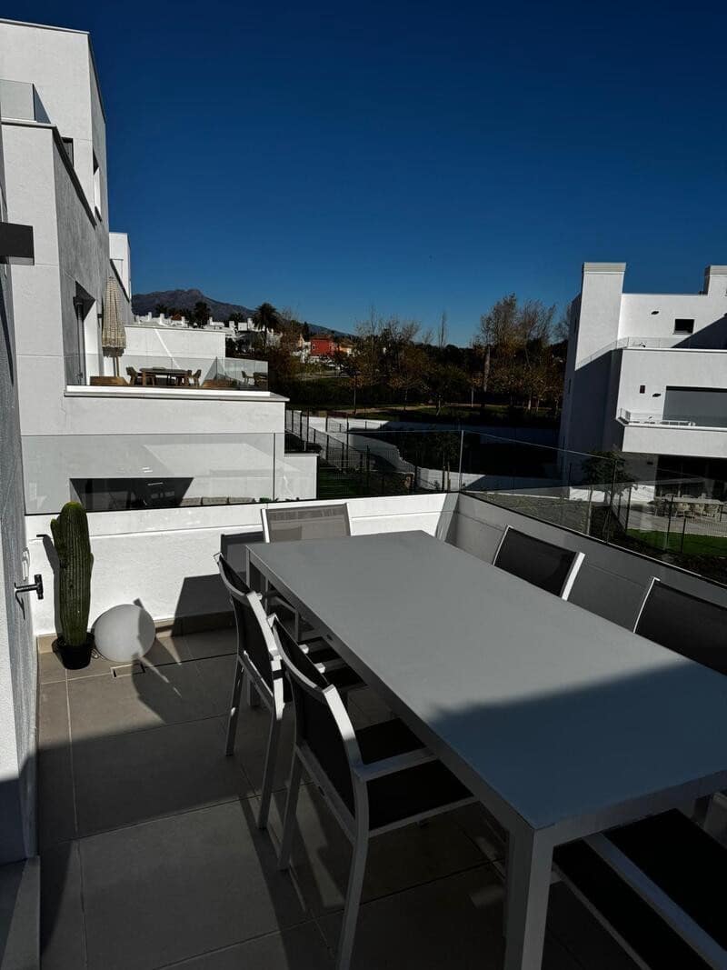 3 bedroom Apartment for rent in Bel-Air with pool garage - € 3,500 (Ref: 9811056)