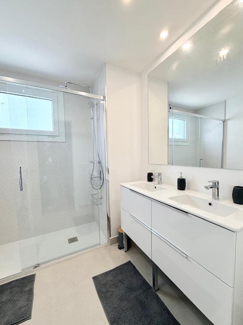 3 bedroom Apartment for rent in Bel-Air with pool garage - € 3,500 (Ref: 9811056)