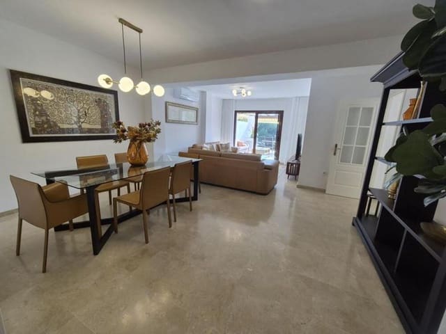 3 makuuhuone Huoneisto vuokrattavana paikassa Nagüeles Alto, Marbella mukana uima-altaan 
autotalli - 3 950 € (Ref: 9811057)
