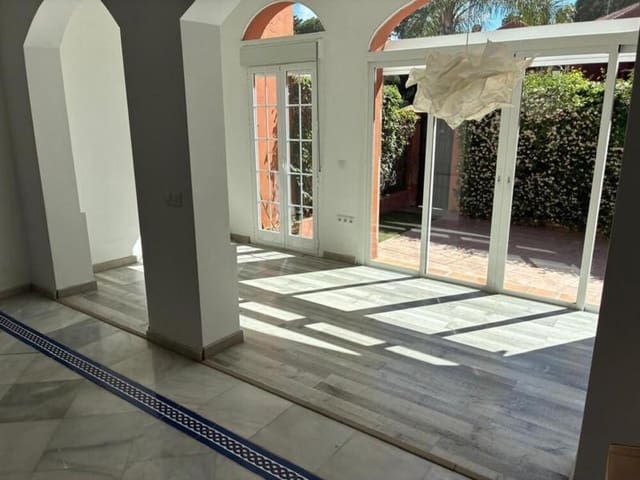3 makuuhuone Paritalo vuokrattavana paikassa Guadalmina Alta, Marbella mukana uima-altaan 
autotalli - 3 000 € (Ref: 9812945)
