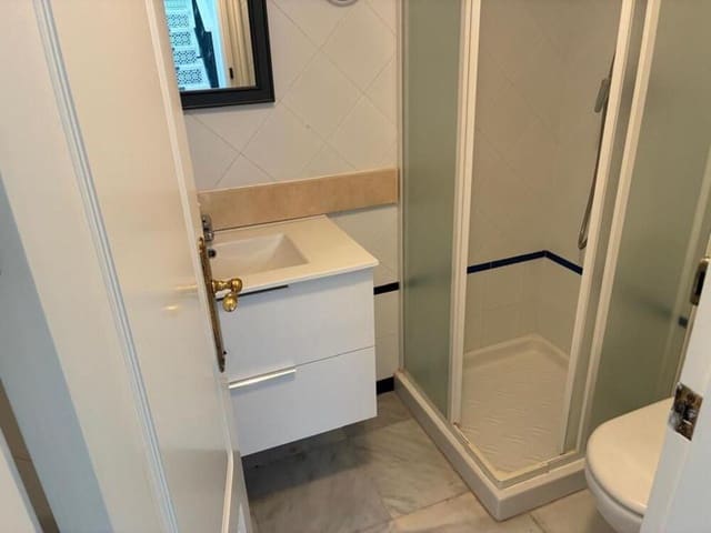 3 makuuhuone Paritalo vuokrattavana paikassa Guadalmina Alta, Marbella mukana uima-altaan 
autotalli - 3 000 € (Ref: 9812945)