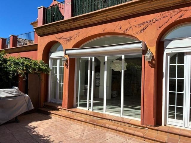 3 makuuhuone Paritalo vuokrattavana paikassa Guadalmina Alta, Marbella mukana uima-altaan 
autotalli - 3 000 € (Ref: 9812945)