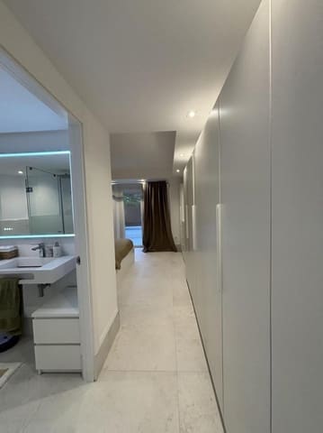 4 sypialnia Apartament do wynajęcia w Los Naranjos, Marbella z basenem garażem - 4 500 € (Ref: 9812946)