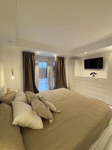 4 sypialnia Apartament do wynajęcia w Los Naranjos, Marbella z basenem garażem - 4 500 € (Ref: 9812946)