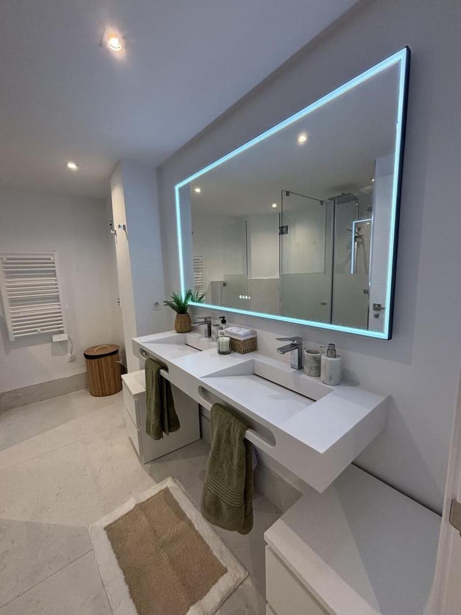 4 sypialnia Apartament do wynajęcia w Marbella z basenem garażem - 4 500 € (Ref: 9812946)