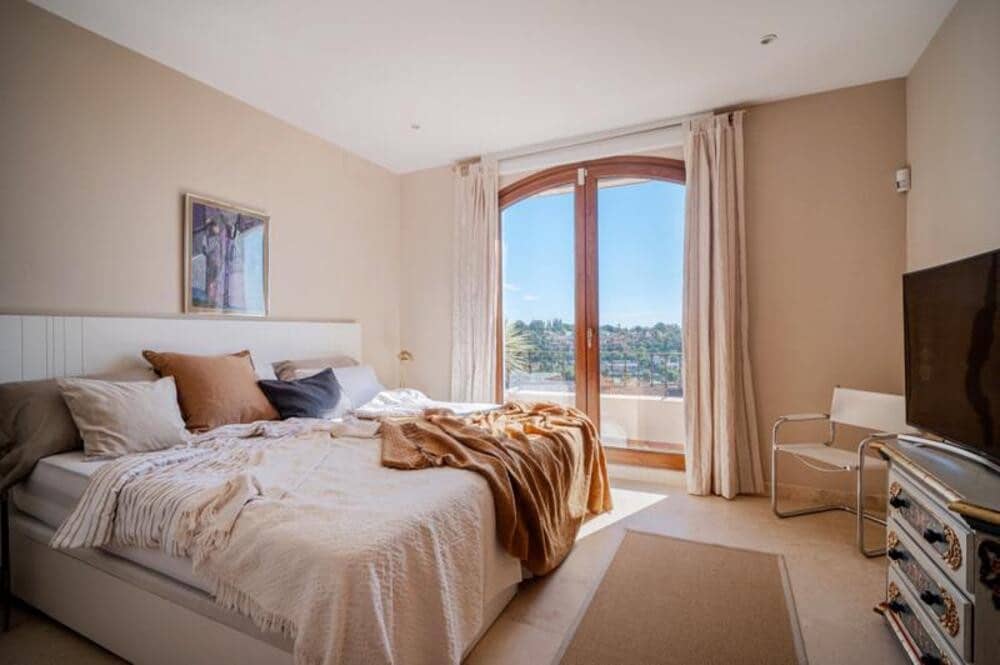 3 camera da letto Casa in vendita in El Paraiso con piscina garage - 749.000 € (Rif: 9812949)