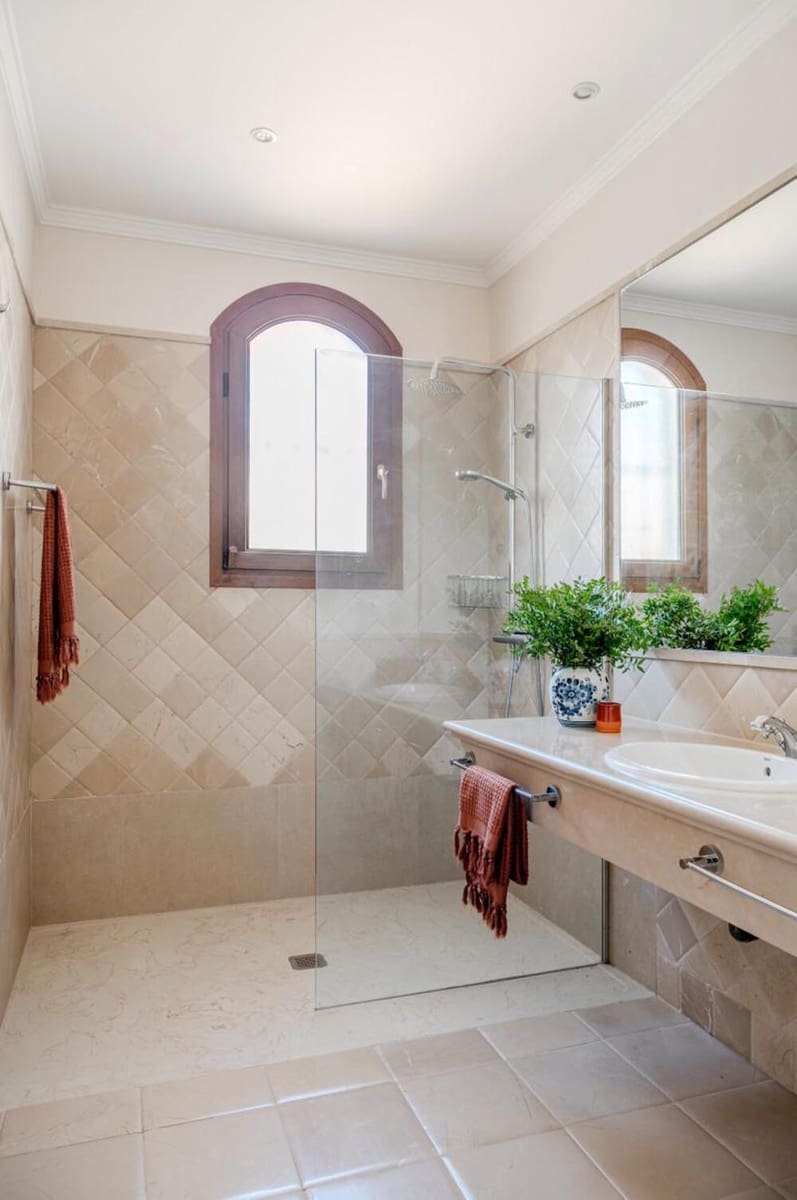 3 camera da letto Casa in vendita in El Paraiso con piscina garage - 749.000 € (Rif: 9812949)