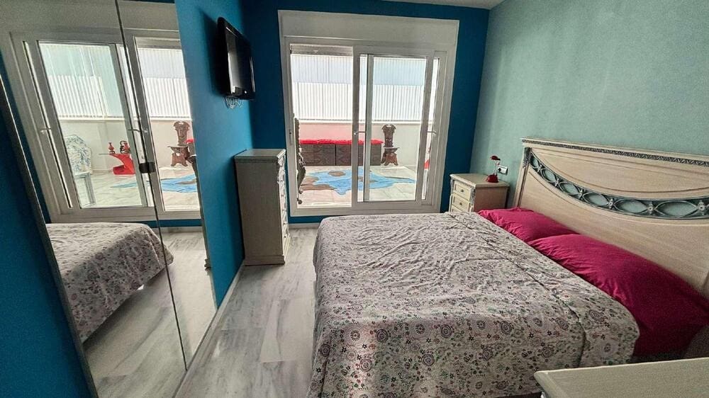 2 makuuhuone Kattohuoneisto vuokrattavana paikassa Marbella mukana uima-altaan 
autotalli - 2 500 € (Ref: 9815424)
