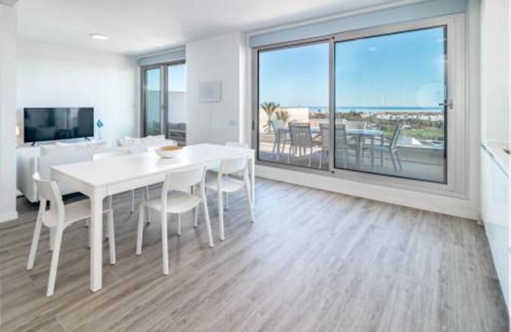3 sovrum Takvåning att hyra i Cancelada med pool garage - 3 500 € (Ref: 9815427)