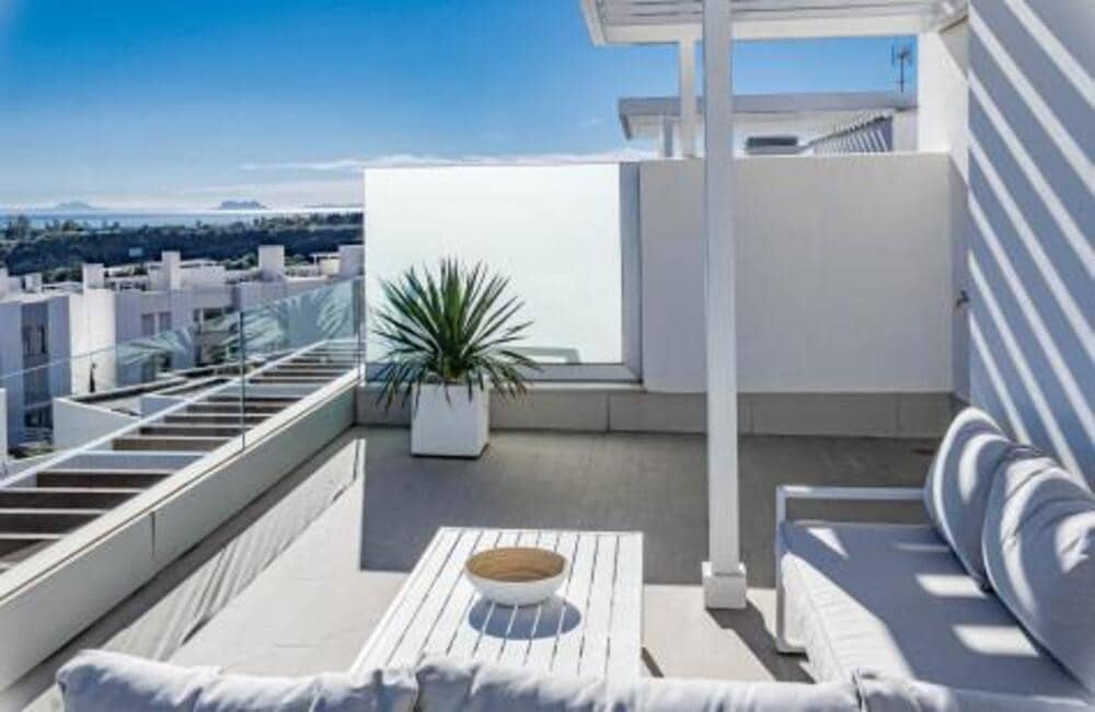3 sovrum Takvåning att hyra i Cancelada med pool garage - 3 500 € (Ref: 9815427)
