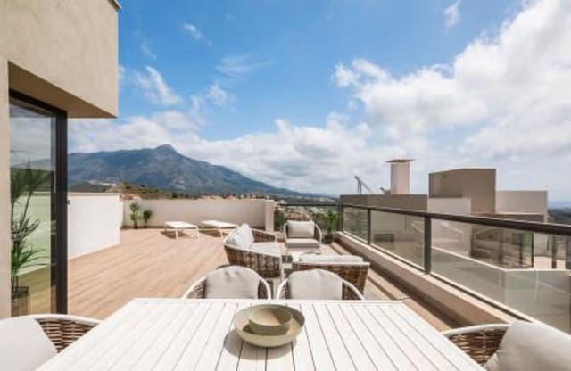3 sovrum Takvåning att hyra i Los Naranjos, Marbella med pool garage - 5 200 € (Ref: 9815430)