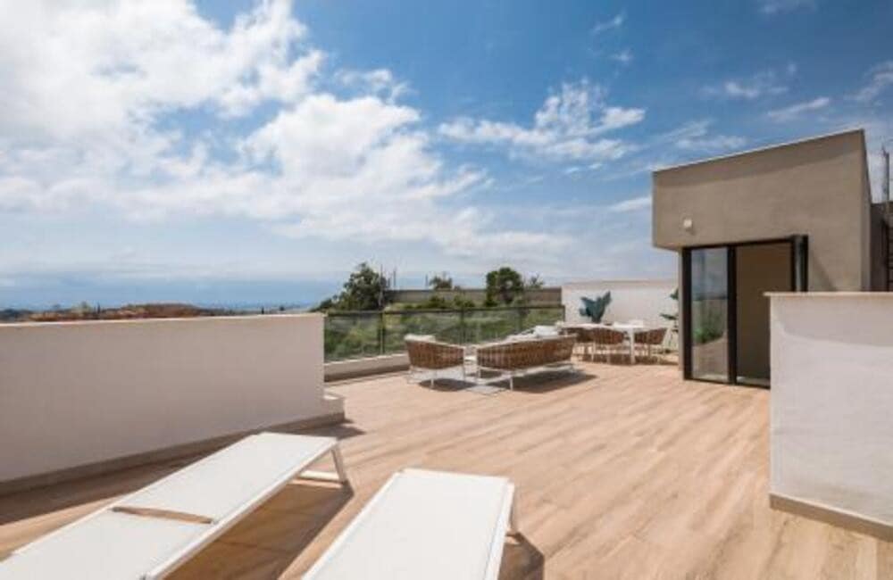 3 sovrum Takvåning att hyra i Marbella med pool garage - 5 200 € (Ref: 9815430)