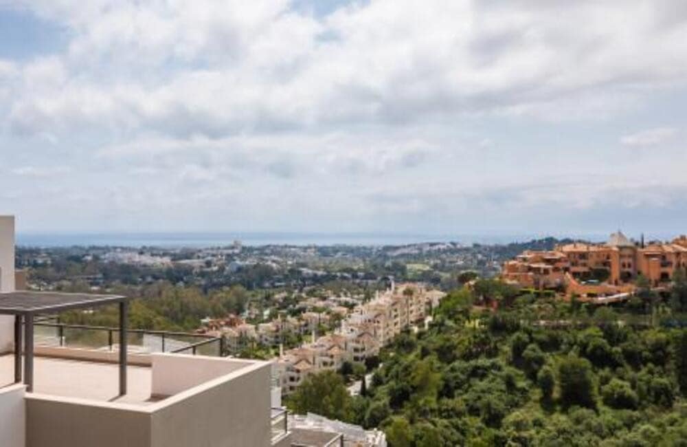 3 sovrum Takvåning att hyra i Marbella med pool garage - 5 200 € (Ref: 9815430)