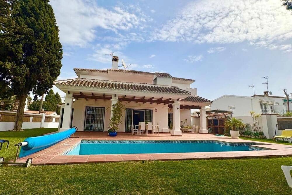 5 Zimmer Villa zu vermieten in Marbella mit Pool Garage - 6.000 € (Ref: 9815431)