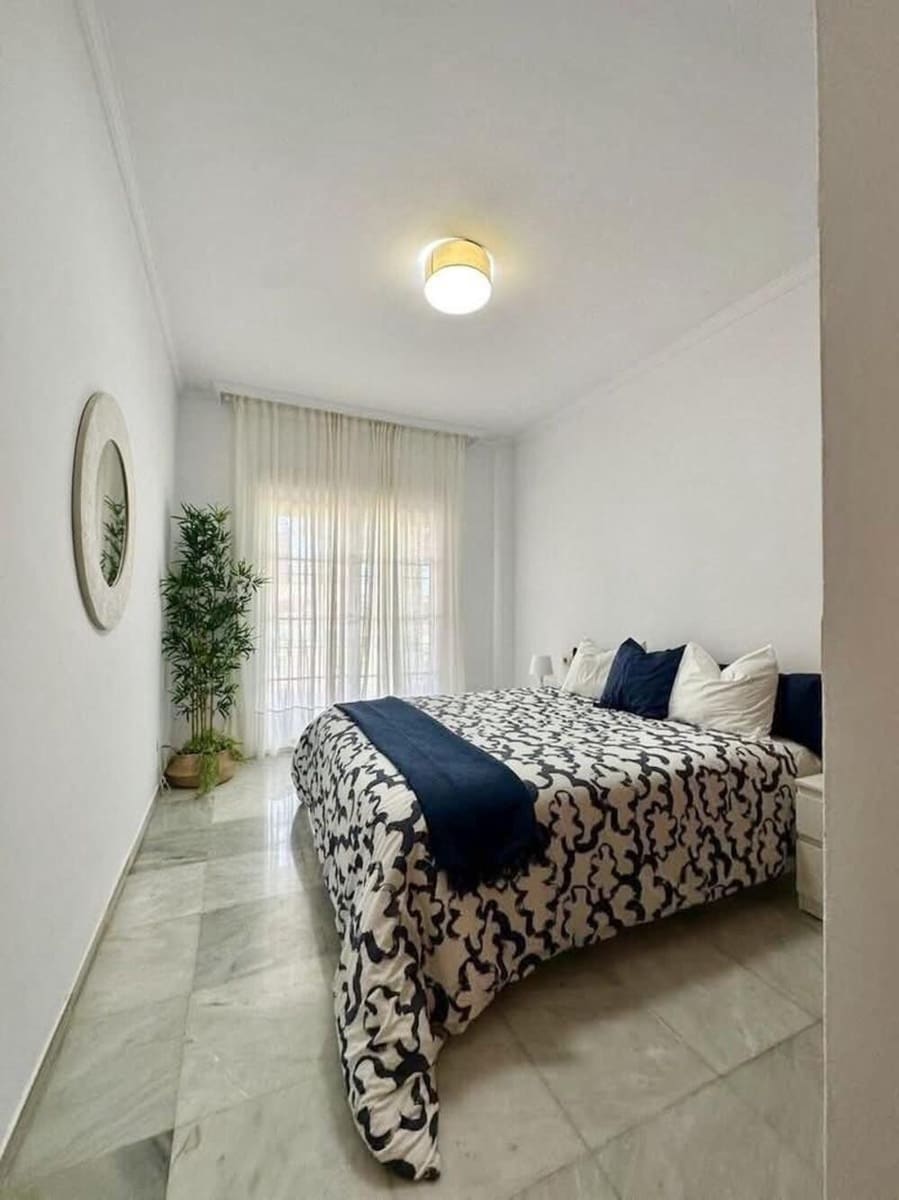 5 Zimmer Villa zu vermieten in Marbella mit Pool Garage - 6.000 € (Ref: 9815431)