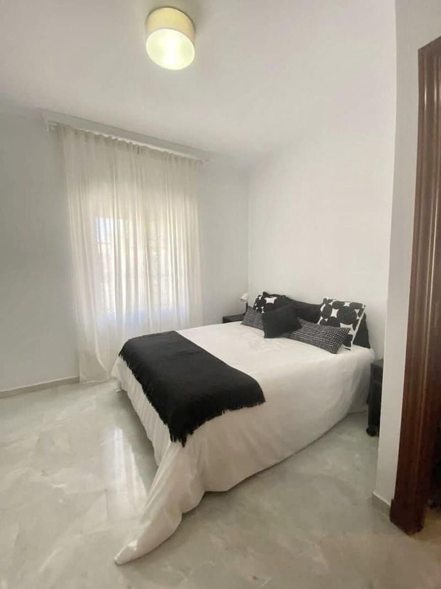 5 Zimmer Villa zu vermieten in Marbella mit Pool Garage - 6.000 € (Ref: 9815431)