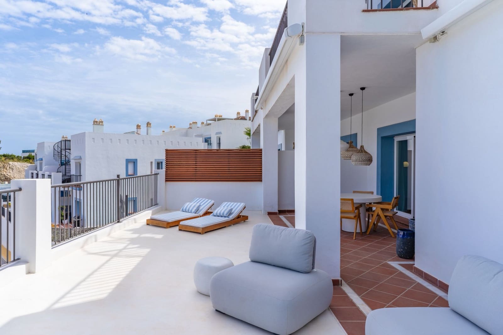 3 soverom Leilighet til salgs i Benahavis med svømmebasseng garasje - € 599 000 (Ref: 9819797)