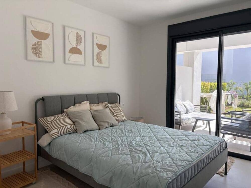 2 quarto Apartamento para arrendar em New Golden Mile com piscina garagem - 2 900 € (Ref: 9819798)