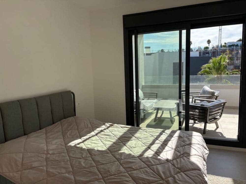 2 quarto Apartamento para arrendar em New Golden Mile com piscina garagem - 2 900 € (Ref: 9819798)