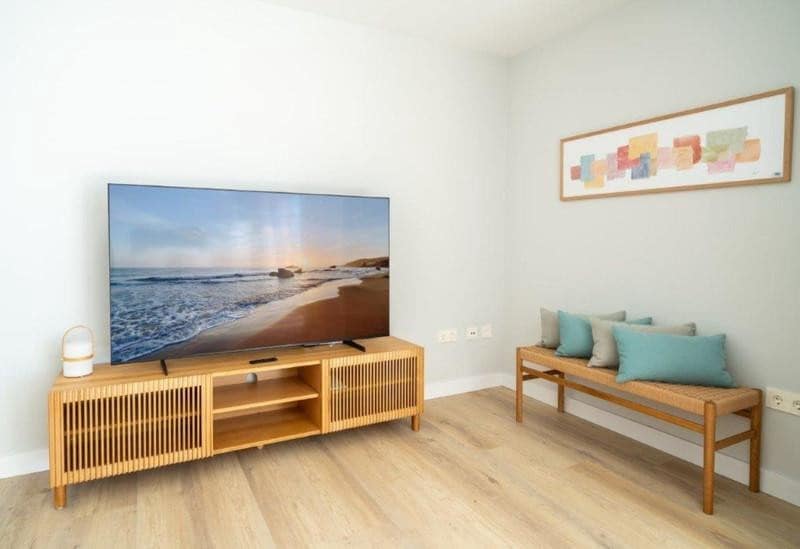 4 sypialnia Penthouse do wynajęcia w Marbella z basenem garażem - 15 000 € (Ref: 9821905)