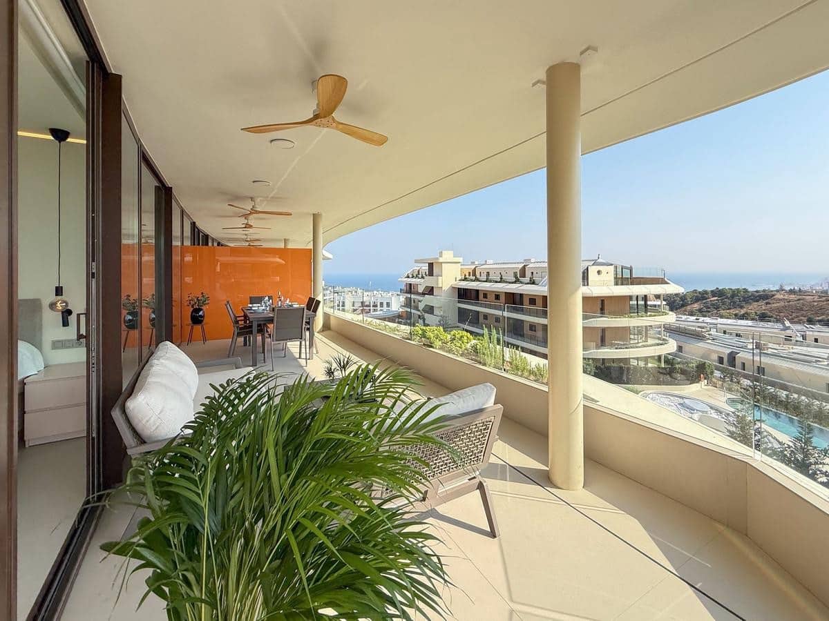 Apartamento de 2 habitaciones en Fuengirola en alquiler con piscina garaje - 3.000 € (Ref: 9821911)